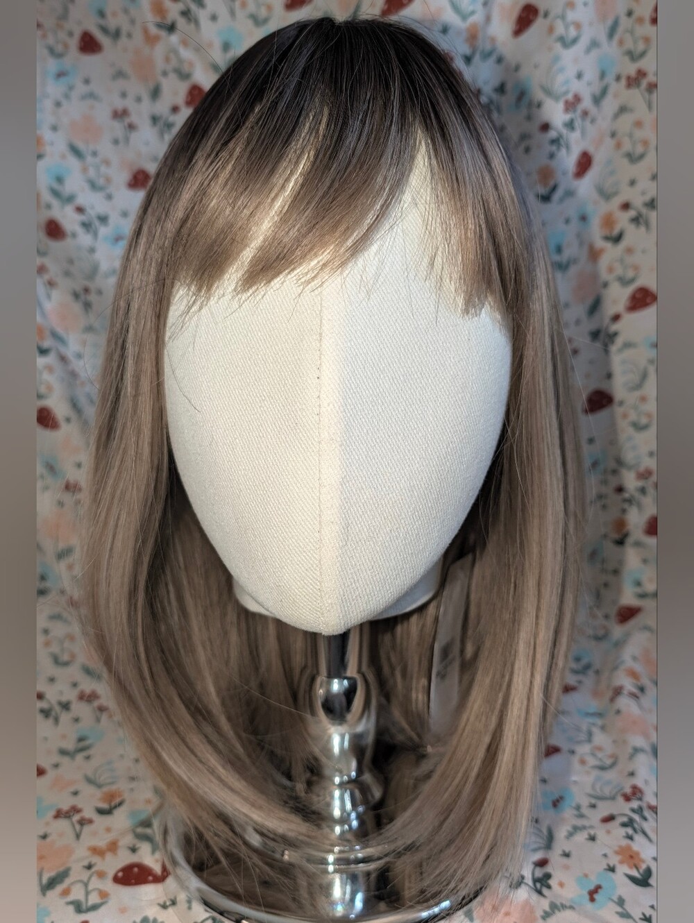 14 Inch Synthetic Ombre Blonde Bob Wig With Bangs New Cosplay Halloween Casual
